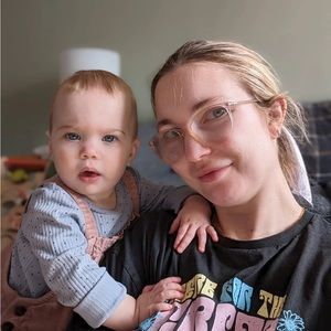 Meet your Posher, Carolyn